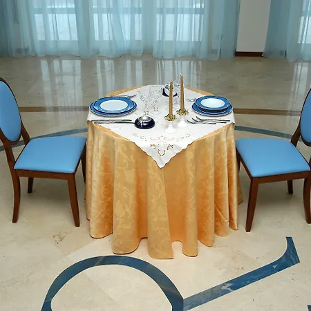 Hotel Royal 3*